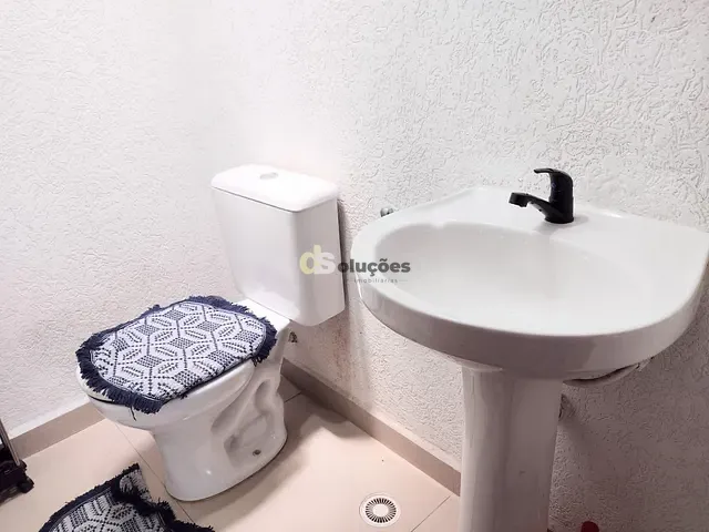 Sobrado 3 quartos e 2 banheiros, à venda, no bairro Parque Boturussu em São Paulo