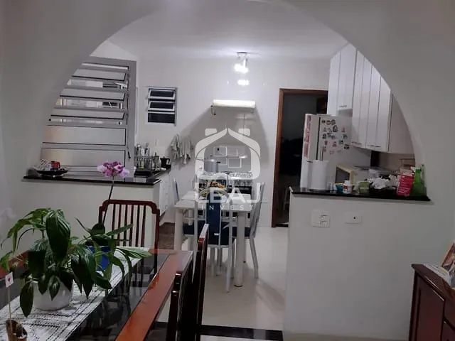 Sobrado com 200m² 2 quartos e 2 banheiros, à venda, no bairro Jardim Sandra em São Paulo