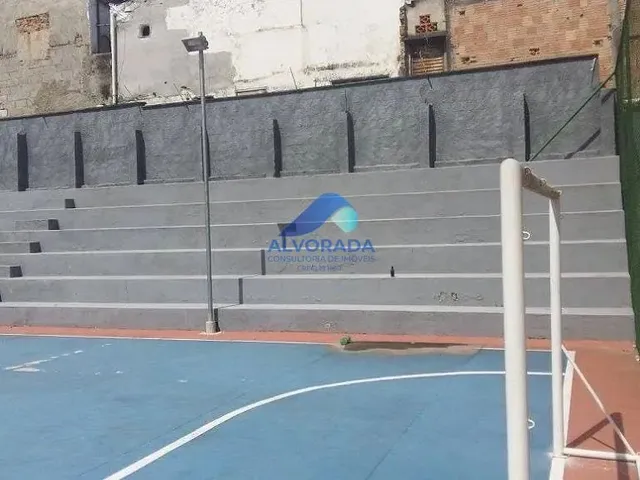 Sobrado com 100m² 2 quartos e 1 banheiro, à venda ou para alugar, no bairro Monte Castelo em São José Dos Campos