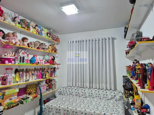 Sobrado com 279m² 4 quartos e 5 banheiros, à venda, no bairro Parque dos Pássaros em São Bernardo do Campo