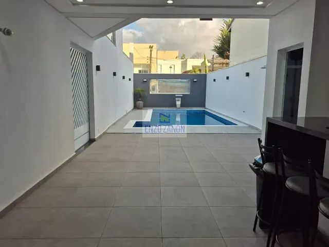 Sobrado com 279m² 4 quartos e 5 banheiros, à venda, no bairro Parque dos Pássaros em São Bernardo do Campo