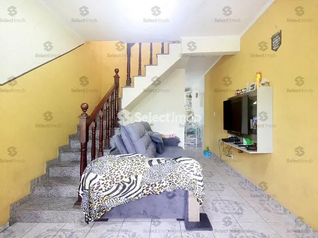 Sobrado com 280m² 3 quartos e 2 banheiros, à venda, no bairro Jardim Santa Lídia em Mauá