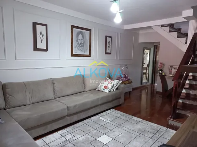 Sobrado com 125m² 3 quartos e 2 banheiros, à venda, no bairro Bosque dos Eucaliptos em São José dos Campos