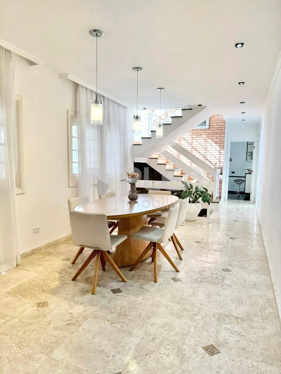 Casa de 4 quartos à venda em Vila Irmãos Arnoni, São Paulo