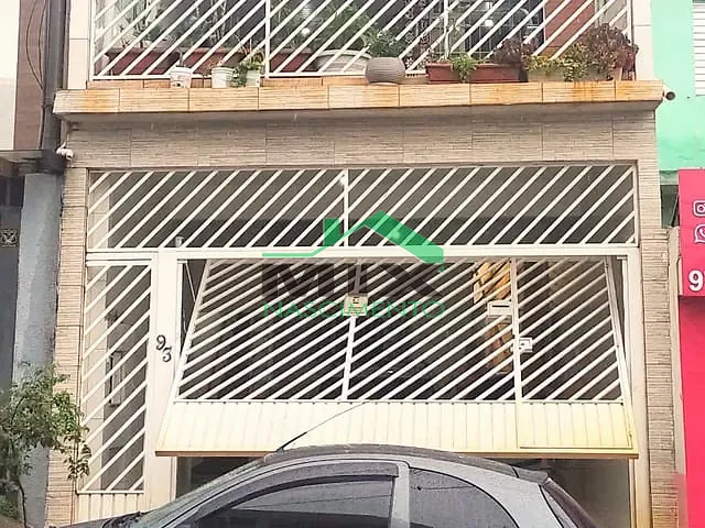 Sobrado com 150m² 6 quartos e 2 banheiros, à venda, no bairro Utinga em Santo André
