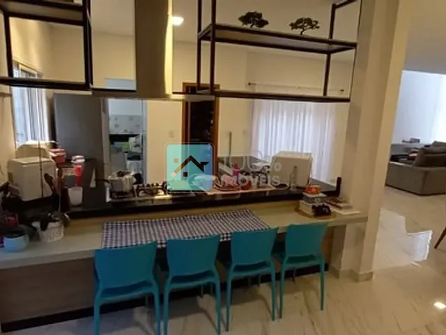 Sobrado com 250m² 3 quartos e 4 banheiros, à venda, no bairro Condomínio Vem Viver Jacareí em Jacareí