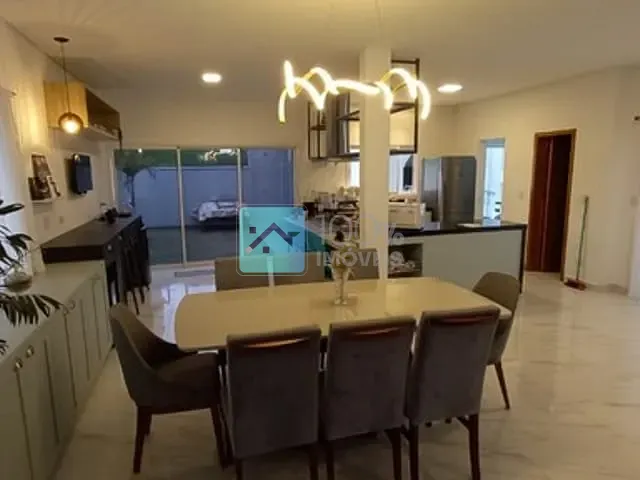 Sobrado com 250m² 3 quartos e 4 banheiros, à venda, no bairro Condomínio Vem Viver Jacareí em Jacareí
