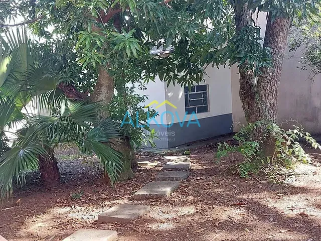 Sobrado com 300m² 3 quartos e 4 banheiros, à venda, no bairro Jardim Apolo em São José dos Campos