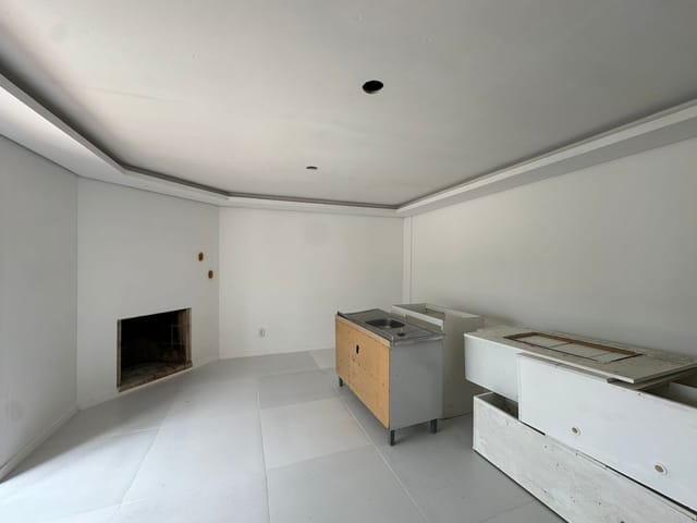 Casa com 300m² 2 quartos e 2 banheiros, à venda, no bairro Recanto de Portugal em Pelotas