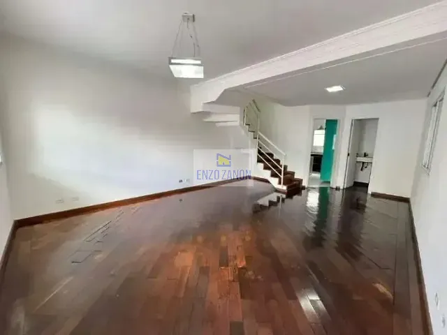 Sobrado com 125m² 4 quartos e 4 banheiros, para alugar, no bairro Jardim Maria Cecília em São Bernardo do Campo