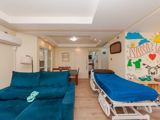Sobrado com 170m² 3 quartos e 3 banheiros, à venda, no bairro São Braz em Curitiba
