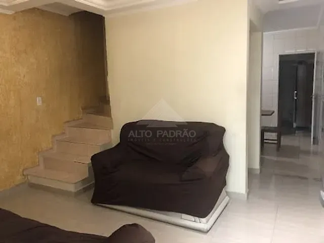 Sobrado com 81m² 2 quartos e 2 banheiros, à venda, no bairro Jardim Mauá em Mauá