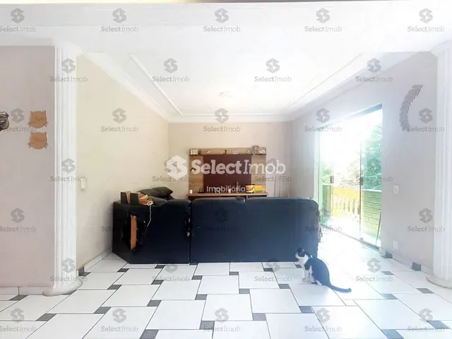 Sobrado com 282m² 4 quartos e 3 banheiros, à venda, no bairro Jardim Estrela em Mauá