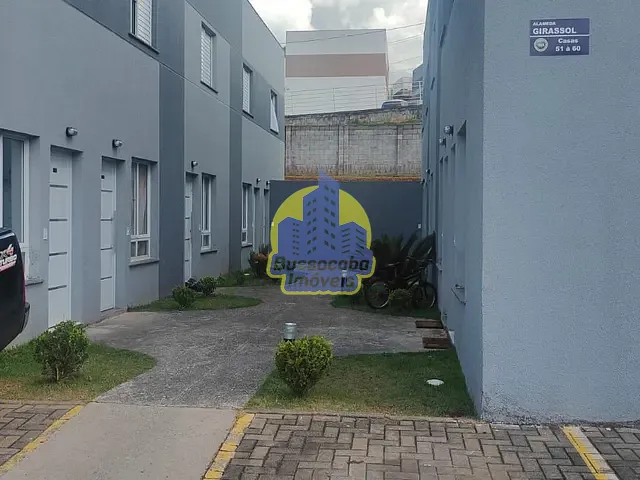 Sobrado com 70m² 2 quartos e 1 banheiro, à venda, no bairro Água Espraiada (Caucaia do Alto) em Cotia