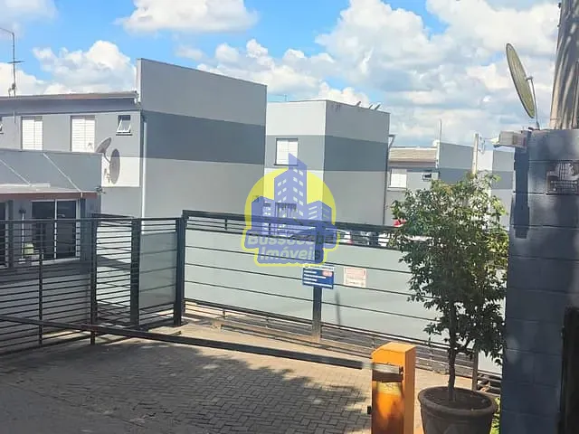Sobrado com 70m² 2 quartos e 1 banheiro, à venda, no bairro Água Espraiada (Caucaia do Alto) em Cotia