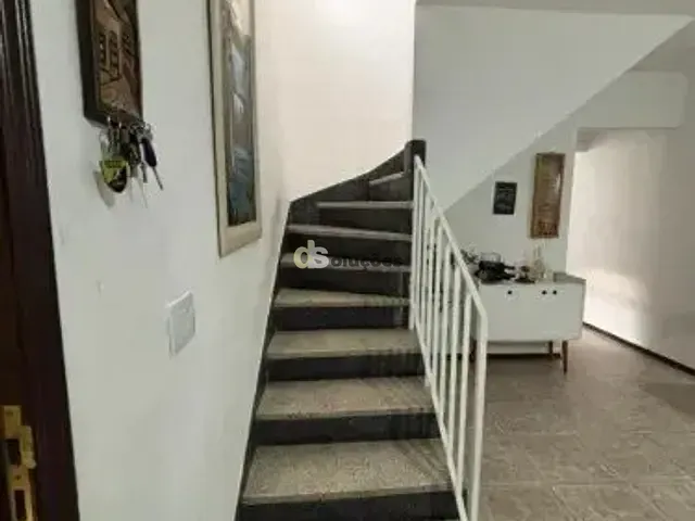 Sobrado 4 quartos e 4 banheiros, à venda, no bairro Vila Maria Eugenia em São Paulo