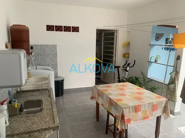 Sobrado com 127m² 3 quartos e 2 banheiros, à venda, no bairro Vila Tesouro em São José dos Campos