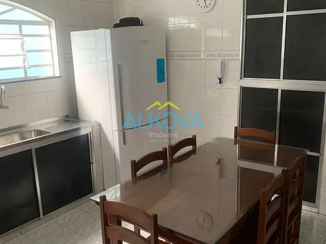 Sobrado com 127m² 3 quartos e 2 banheiros, à venda, no bairro Vila Tesouro em São José dos Campos