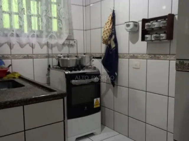 Sobrado com 159m² 3 quartos e 2 banheiros, à venda, no bairro Jardim Camila em Mauá