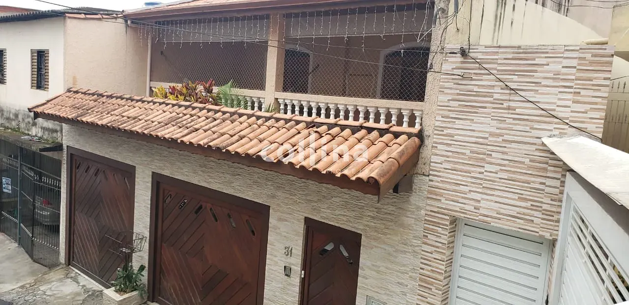 Sobrado, 2 quartos, 324 m² - Foto 1