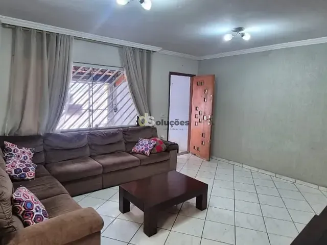 Sobrado 3 quartos e 2 banheiros, à venda, no bairro Vila Gumercindo em São Paulo