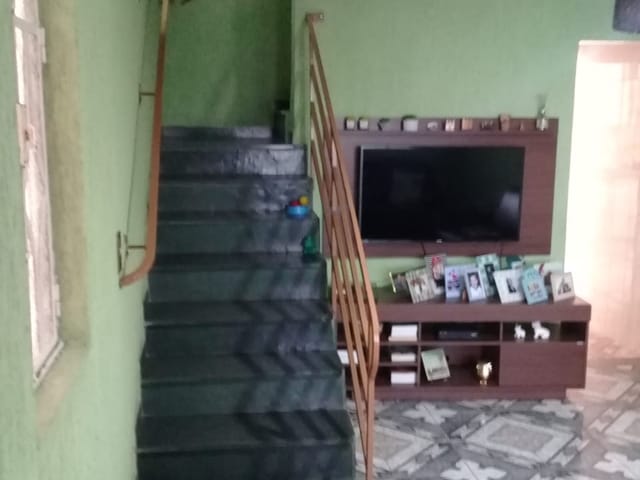 Foto do Sobrado - Sobrado à venda R$ 600.000,00 - 3 dormitórios, Sala ampla, 2 banheiros sendo 1 suíte, com uma espaçosa sacada - Novo Osasco, Osasco, SP. | Collina Imóveis