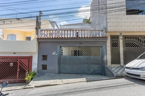 Sobrado para venda em Canhema com 6 quartos, 122m²