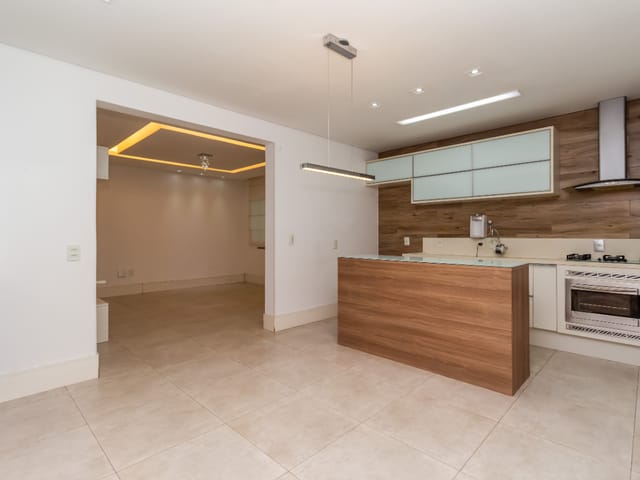 Foto do Sobrado - Sobrado para venda em Cidade Patriarca com 2 quartos, sendo 2 suítes, 154m² | Lares e Andares Imóveis