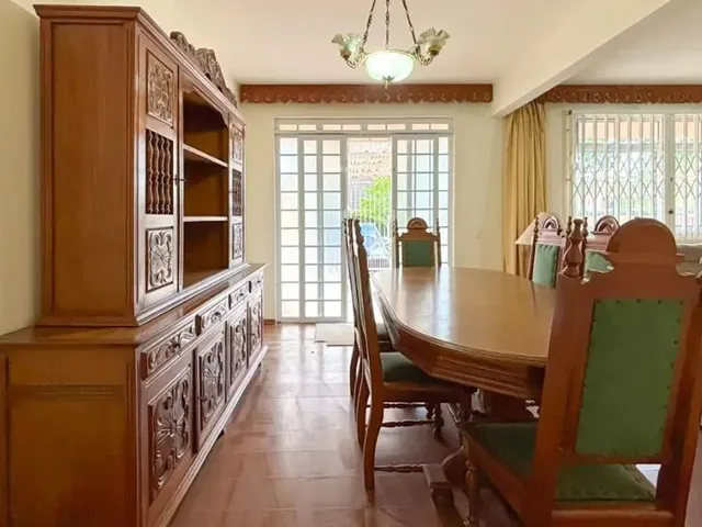 Casa com 106m² 3 quartos e 5 banheiros, à venda, no bairro Ahú em Curitiba