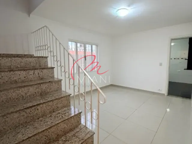 Sobrado com 180m² 3 quartos e 3 banheiros, para alugar, no bairro Vila Gomes em São Paulo