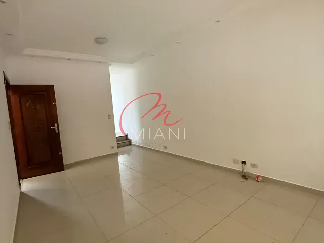 Sobrado com 180m² 3 quartos e 3 banheiros, para alugar, no bairro Vila Gomes em São Paulo