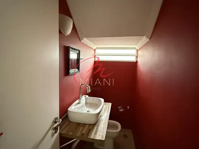 Sobrado com 180m² 3 quartos e 3 banheiros, para alugar, no bairro Vila Gomes em São Paulo