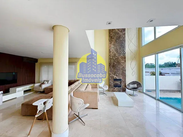 Sobrado com 366m² 4 quartos e 2 banheiros, à venda, no bairro Adalgisa em Osasco
