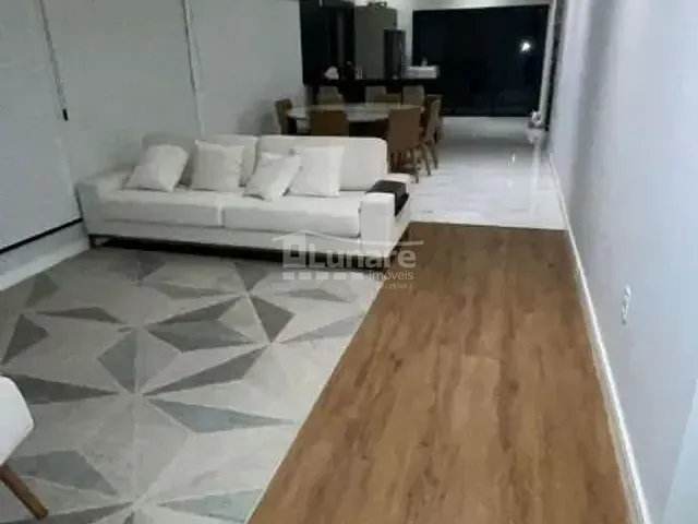 Sobrado com 388m² 4 quartos e 6 banheiros, à venda, no bairro Cézar de Souza em Mogi das Cruzes