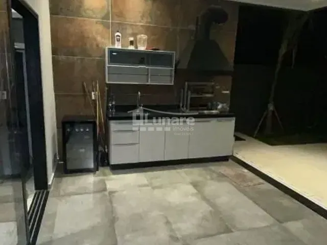 Sobrado com 388m² 4 quartos e 6 banheiros, à venda, no bairro Cézar de Souza em Mogi das Cruzes
