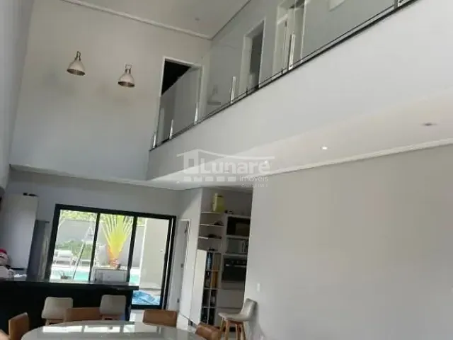 Sobrado com 388m² 4 quartos e 6 banheiros, à venda, no bairro Cézar de Souza em Mogi das Cruzes