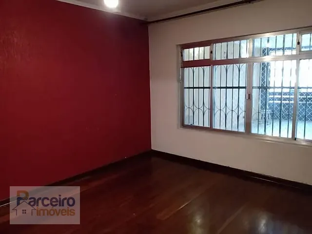 Sobrado com 194m² 3 quartos e 3 banheiros, à venda, no bairro Chácara Seis de Outubro em São Paulo