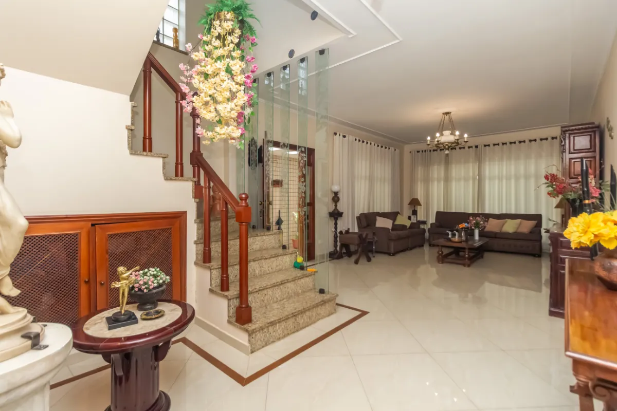 Sobrado para venda em Jardim São Paulo(Zona Norte) com 3 quartos, sendo 1 suíte, 208m²
