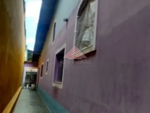 Sobrado com 100m², à venda, no bairro Jardim Primavera em Mauá