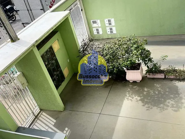 Sobrado com 100m² 1 quarto e 1 banheiro, à venda, no bairro Quitaúna em Osasco