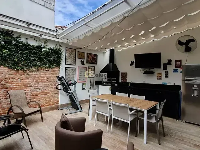 Sobrado 3 quartos e 3 banheiros, à venda, no bairro Perdizes em São Paulo