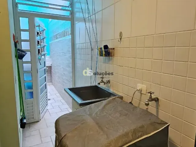 Sobrado 3 quartos e 2 banheiros, à venda, no bairro Perdizes em São Paulo