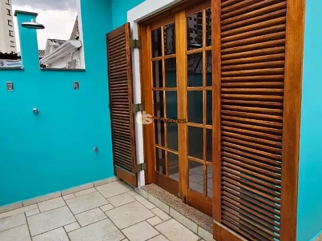 Sobrado 3 quartos e 2 banheiros, à venda, no bairro Perdizes em São Paulo
