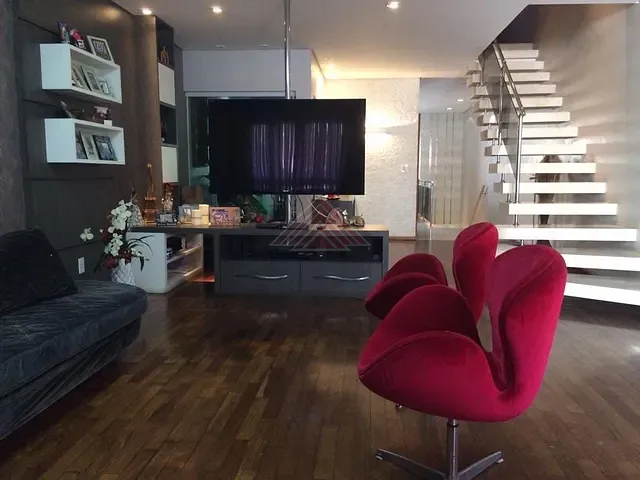 Sobrado com 125m² 3 quartos e 1 banheiro, à venda, no bairro Parque São Vicente em Mauá
