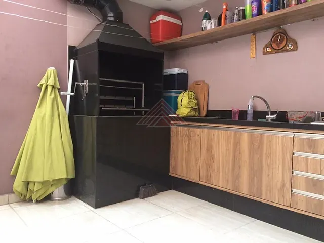 Sobrado com 125m² 3 quartos e 1 banheiro, à venda, no bairro Parque São Vicente em Mauá
