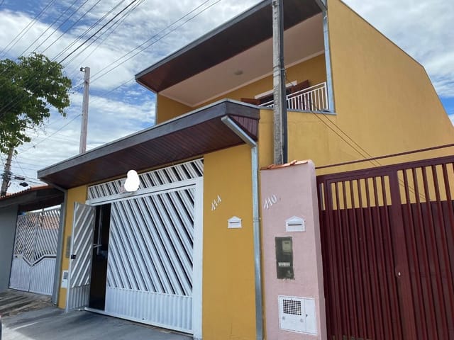 Foto do Sobrado - Sobrado com 3 dormitórios, sendo 3 suítes à venda, 211 m² por R$ 560.000 - Vila Tesouro - São José dos Campos/SP | RUSSI IMÓVEIS