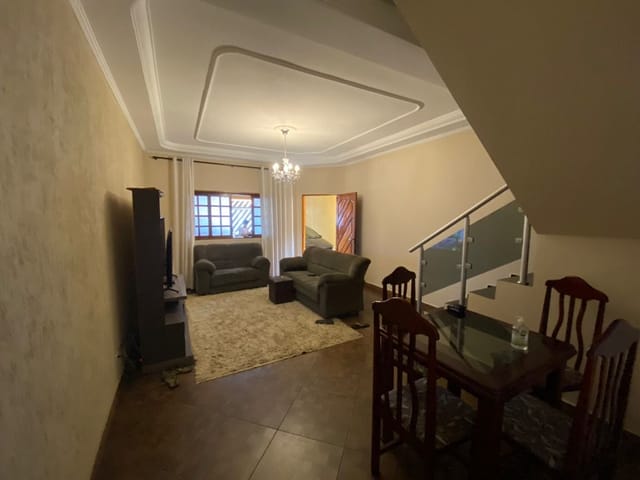 Foto do Sobrado - Sobrado com 3 dormitórios, sendo 3 suítes à venda, 211 m² por R$ 560.000 - Vila Tesouro - São José dos Campos/SP | RUSSI IMÓVEIS