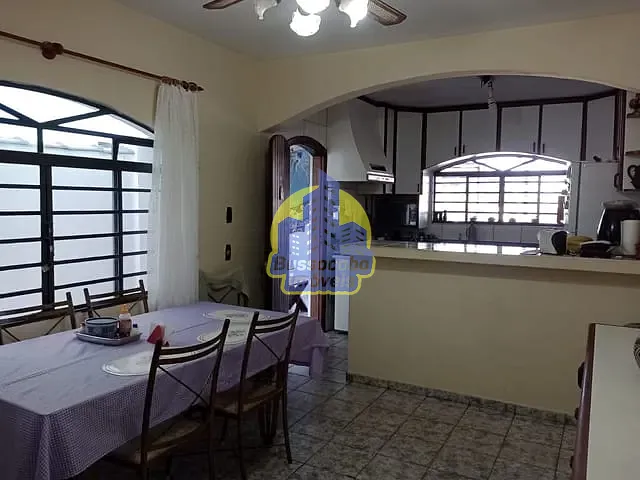Sobrado com 160m² 3 quartos e 3 banheiros, à venda, no bairro Jaguaribe em Osasco