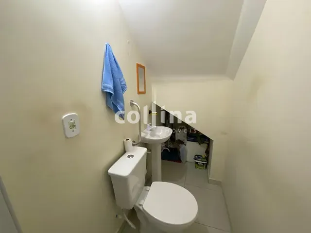 Sobrado com 300m² 2 quartos e 1 banheiro, à venda, no bairro Jardim Roberto em Osasco
