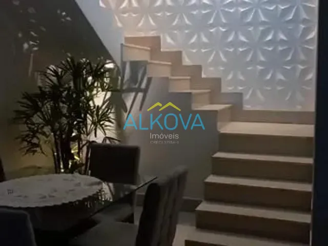 Sobrado com 160m² 3 quartos e 4 banheiros, à venda, no bairro Vila Jaci em São José dos Campos